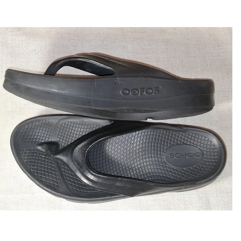 Oofos OOriginal Recovery Sandals Black Thong Flip Flops Mens 8 Womens 10 EU 41